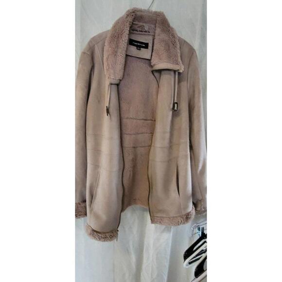 Women's jacket - Picture 1 of 5